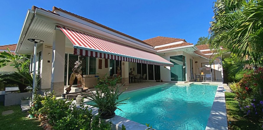 Casa de 3 dormitorios en Hua Hin, Tailandia № 125415