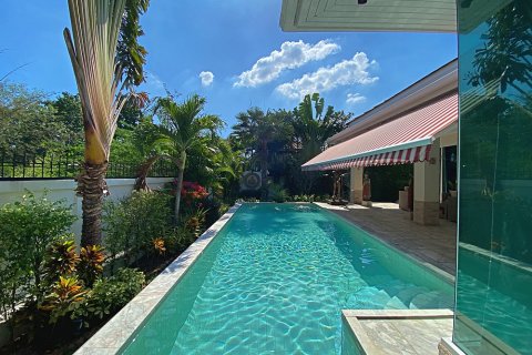 Casa de 3 dormitorios en Hua Hin, Tailandia № 125415 - foto 10