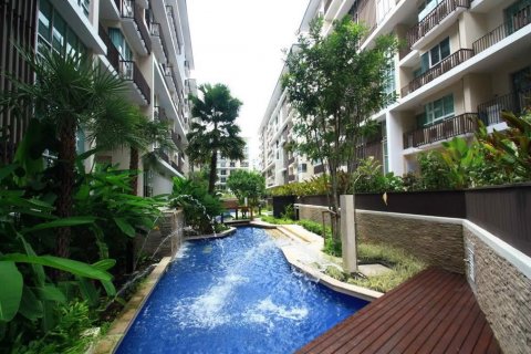 Condominio de 3 dormitorios en Watthana, Bangkok, Tailandia № 78741 - foto 16