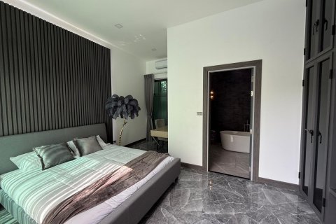 Chalet de 2 dormitorios en Nai Harn Beach, Tailandia № 71624 - foto 5