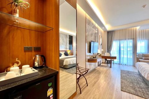 Apartamento de 382 dormitorios en Pattaya, Tailandia № 123266 - foto 12