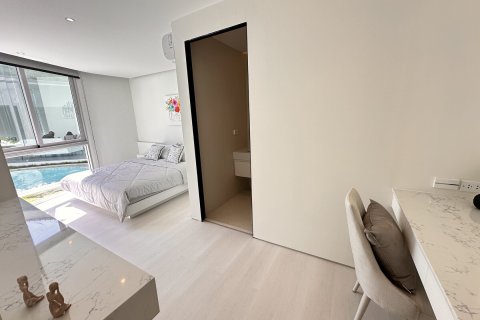 Apartamento de 2 dormitorios en Pattaya, Tailandia № 123267 - foto 11