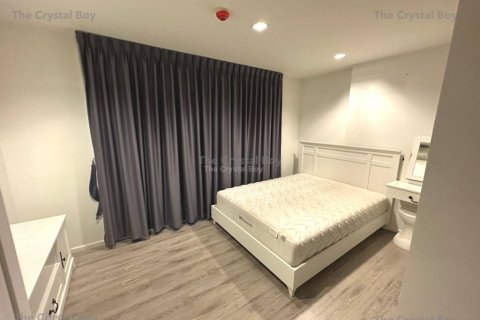 Dúplex de 2 dormitorios en Samut Prakan, Tailandia № 132717 - foto 10