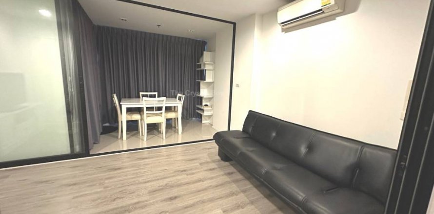 Dúplex de 2 dormitorios en Samut Prakan, Tailandia № 132717