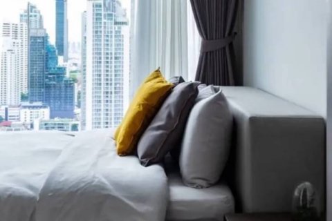 Condo in Khlong Toei, Bangkok, Thailand, 2 bedrooms № 123761 - photo 8