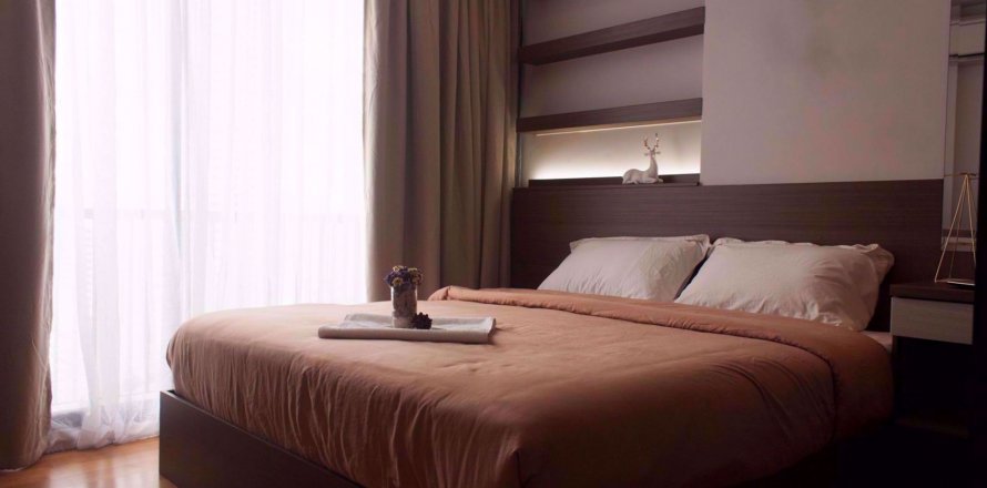 Condo à Bang Rak, Bangkok, Thaïlande, 1 chambre  № 77167