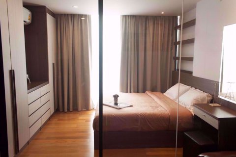 Condo à Bang Rak, Bangkok, Thaïlande, 1 chambre  № 77167 - photo 3