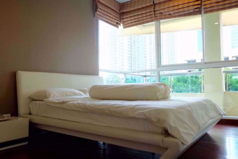 Condominio de 2 dormitorios en Watthana, Bangkok, Tailandia № 77162 - foto 6