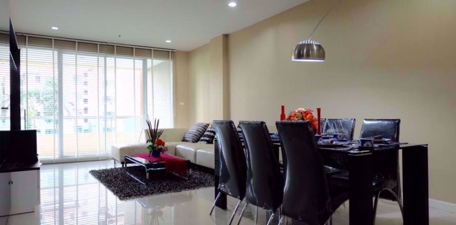 Condominio de 2 dormitorios en Watthana, Bangkok, Tailandia № 77162