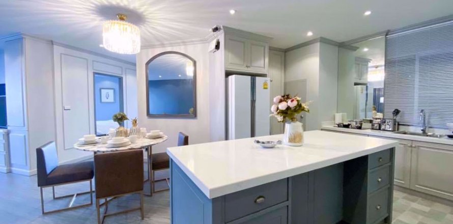 Condominio de 2 dormitorios en Bang Na, Bangkok, Tailandia № 77027