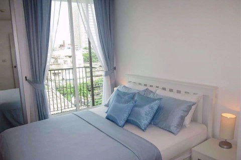 Condominio de 2 dormitorios en Khlong San, Bangkok, Tailandia № 77026 - foto 5