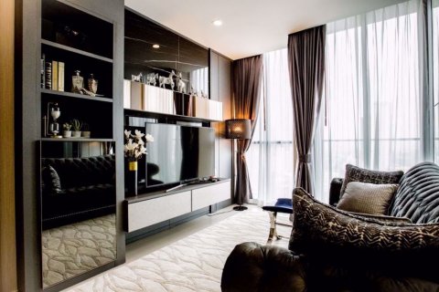 Condo in Bangkok, Thailand, 2 bedrooms in Noble Ploenchit № 77328