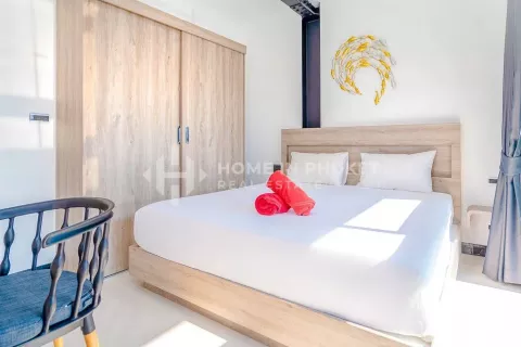 Casa de 4 dormitorios en Nai Harn Beach, Tailandia № 131152 - foto 11