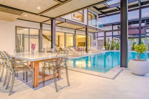 Casa de 4 dormitorios en Nai Harn Beach, Tailandia № 131152 - foto 14