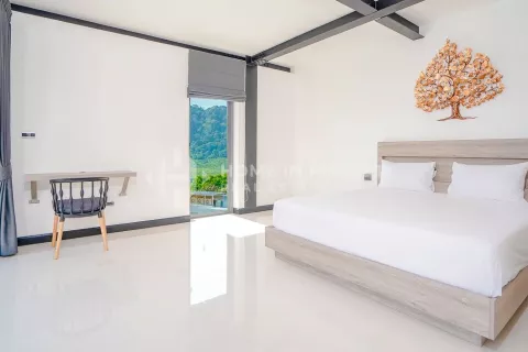 Casa de 4 dormitorios en Nai Harn Beach, Tailandia № 131152 - foto 9