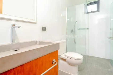 Casa de 4 dormitorios en Nai Harn Beach, Tailandia № 131151 - foto 14