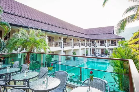 Local comercial 2 m2 en Nai Harn Beach, Tailandia № 131153 - foto 2