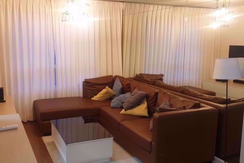 Sobre plano Condo One X Sukhumvit 26 en Bangkok, Tailandia № 28711 - foto 2
