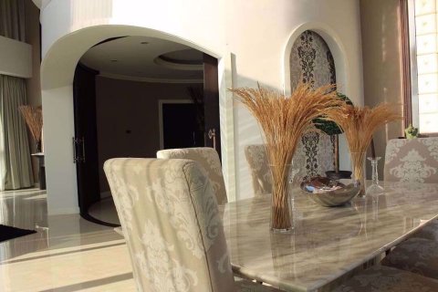 Off-Plan Millennium Residence in Bangkok, Thailand № 36648 - Foto 8