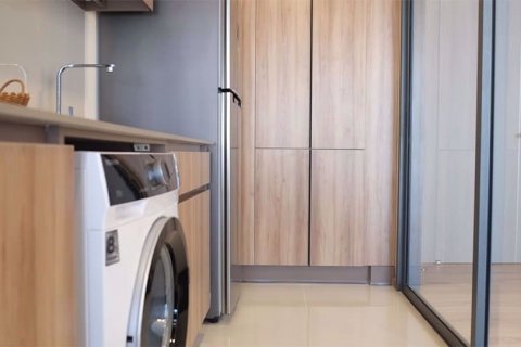 Sobre plano Taka Haus Ekamai 12 en Bangkok, Tailandia № 27688 - foto 4