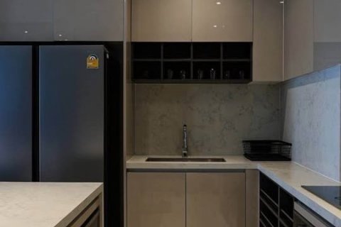 Condo in Bangkok, Thailand, 3 bedrooms № 143056 - photo 7