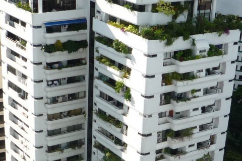 Condominio de 2 dormitorios en Bangkok, Tailandia № 143055 - foto 10