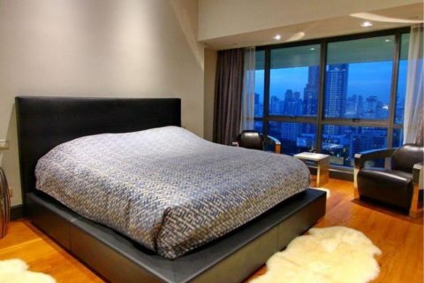Condominio de 3 dormitorios en Watthana, Bangkok, Tailandia № 123614 - foto 10
