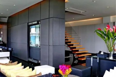 Condominio de 3 dormitorios en Watthana, Bangkok, Tailandia № 123614 - foto 6