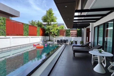 บ้านในชลบุรี, ประเทศไทย 6 ห้องนอน № 102912 - รูปถ่าย 6