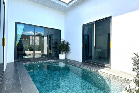 Casa de 3 dormitorios en Chon Buri, Tailandia № 102911 - foto 8