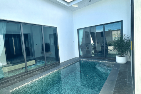 Casa de 3 dormitorios en Chon Buri, Tailandia № 102911 - foto 7