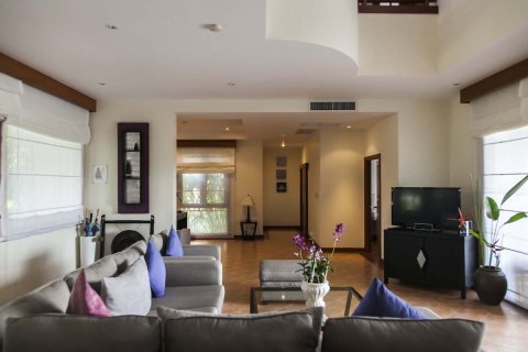 Casa de 4 dormitorios en Bang Tao, Tailandia № 102919 - foto 5