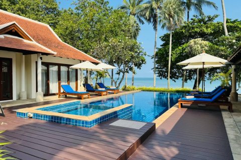 Casa de 5 dormitorios en Ko Samui, Tailandia № 82422 - foto 5