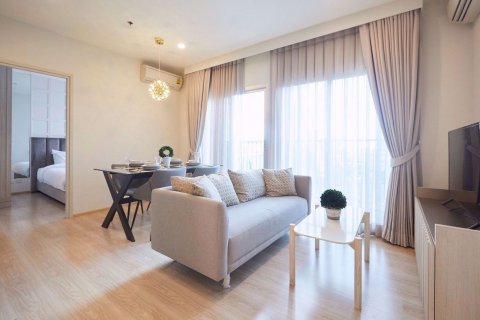 Condo in Huai Khwang, Bangkok, Thailand, 2 bedrooms № 76631