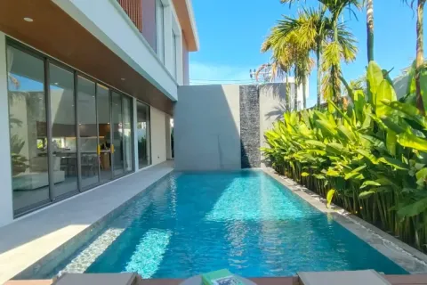 Haus in Rawai, Thailand 4 Schlafzimmer № 120795