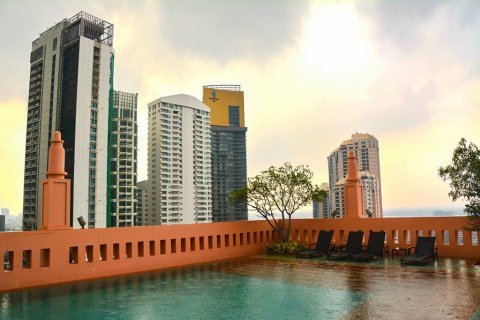 Condominio de 2 dormitorios en Bangkok, Tailandia № 100411 - foto 15