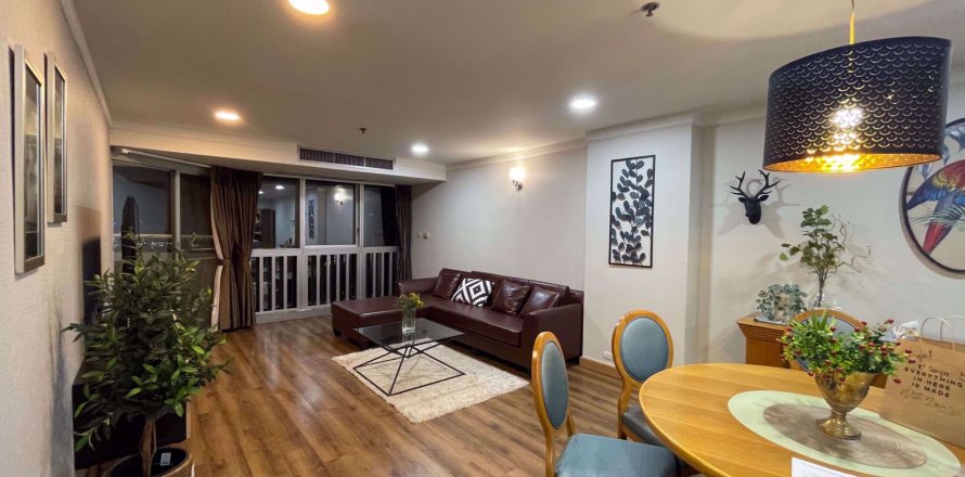 Condominio de 3 dormitorios en Khlong Toei, Bangkok, Tailandia № 76066
