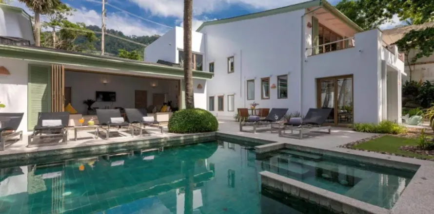 Villa à Phuket, Thaïlande 6 chambres № 107730