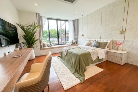 Chalet de 3 dormitorios en Bang Tao, Tailandia № 80137 - foto 5