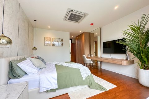 Chalet de 3 dormitorios en Bang Tao, Tailandia № 80137 - foto 23