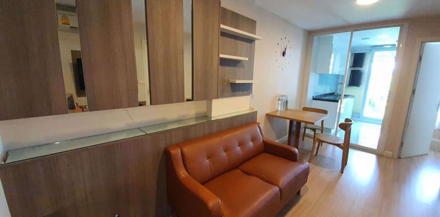 Condominio de 1 dormitorio en Phra Khanong, Bangkok, Tailandia № 76326