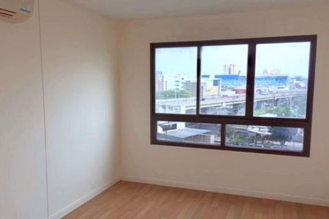 Condominio de 2 dormitorios en Bangkok Noi, Tailandia № 76321 - foto 4