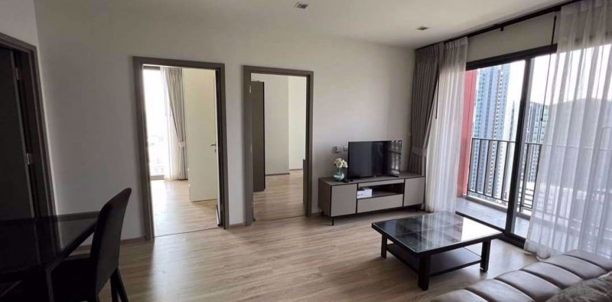 Condominio de 2 dormitorios en Bangkok, Tailandia en The Base Garden Rama 9 № 111299