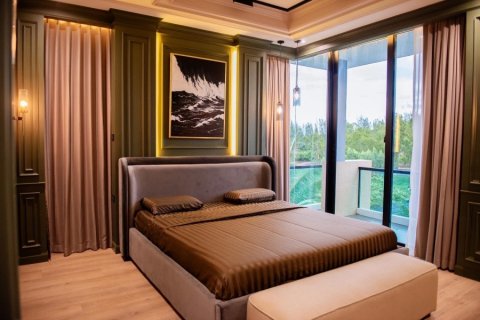 Casa de 4 dormitorios en Hua Hin, Tailandia № 125169 - foto 14
