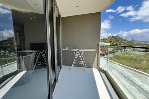 Condominio de 3 dormitorios en Hua Hin, Tailandia № 125536 - foto 15