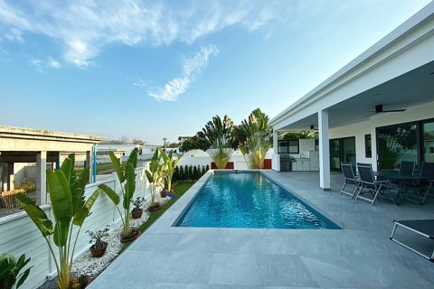 Casa de 2 dormitorios en Hua Hin, Tailandia № 125535 - foto 6