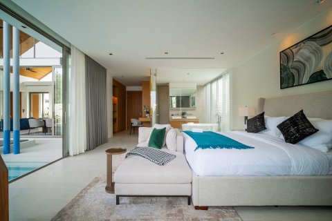 Chalet de 3 dormitorios en Bang Tao, Tailandia № 70983 - foto 24