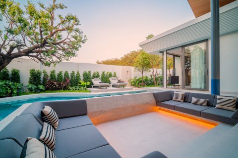 Chalet de 3 dormitorios en Bang Tao, Tailandia № 70983 - foto 9