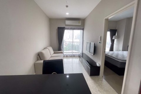 Eigentumswohnung in Khlong Toei, Bangkok, Thailand, 1 Schlafzimmer  № 75856