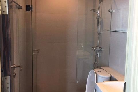 Condominio de 3 dormitorios en Khlong San, Bangkok, Tailandia № 75857 - foto 12
